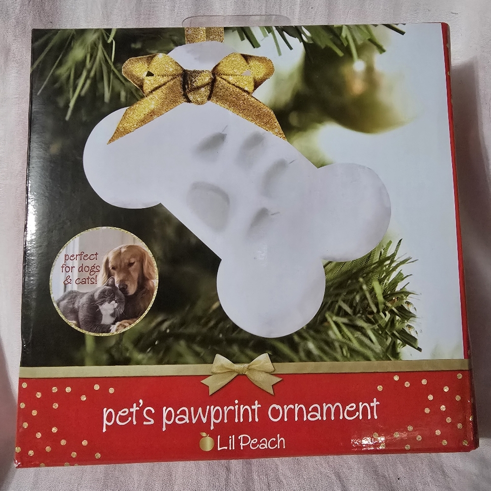 Pets ornament